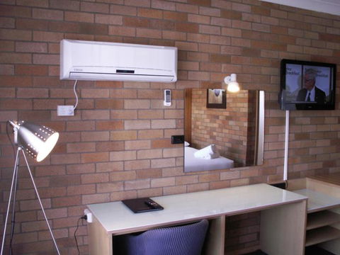 Court Street Motel - Tourism Adelaide 3