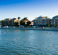 Pelicans Nestle Inn - Tourism Adelaide
