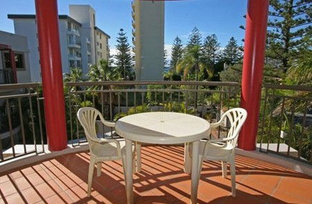 Burleigh On The Beach - Tourism Adelaide 2
