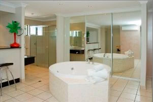 Windmill Motel And Reception Centre - Tourism Adelaide 0