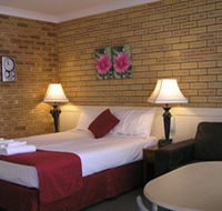 Blue Violet Motor Inn - Tourism Adelaide