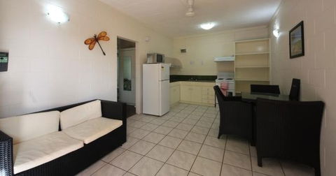 Coconut Grove Holiday Apartments - Tourism Adelaide 5