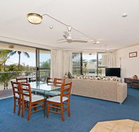 Chateau Royale Beach Resort - Tourism Adelaide