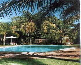 Flag Motor Lodge - Tourism Adelaide 0