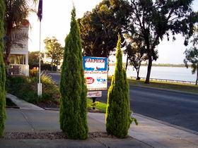Barmera Lake Resort Motel - Tourism Adelaide 0