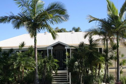 Rainbow Beach Accommodation - Tourism Adelaide 0
