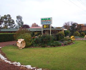 M.I.A. Motel - Tourism Adelaide 0