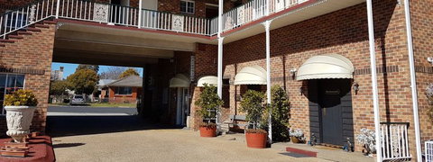 Golden Age Motor Inn - Tourism Adelaide 7