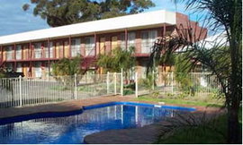 Moama Tavern Palms Motel - Tourism Adelaide 0