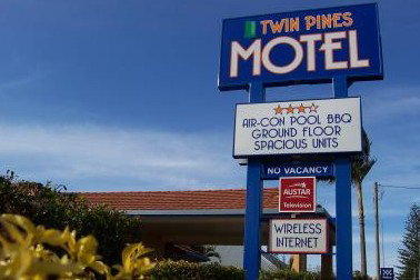 Twin Pines Motel - Tourism Adelaide 3