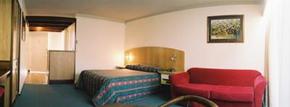 Quality Inn The Willows - Tourism Adelaide 1
