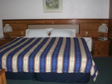 Boronia Holiday Lodge - Tourism Adelaide 1