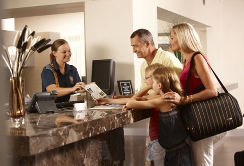 Brisbane Holiday Village - Tourism Adelaide 0