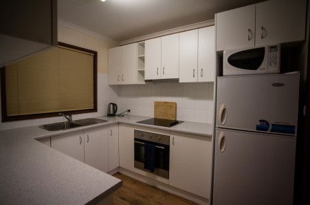 Millies Guesthouse & Serviced Apartments - Tourism Adelaide 1