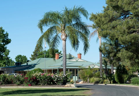 Berri Riverside Caravan Park - Tourism Adelaide 1
