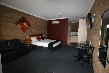 Bridges On Meninya Motel & Apartments - Tourism Adelaide 2