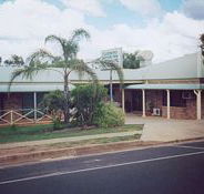 Clermont Motor Inn - Tourism Adelaide