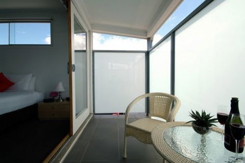 City Breeze - Stay Innercity - Tourism Adelaide 5