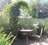 Robyn's Nest Country Cottages - Tourism Adelaide
