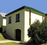 Beachport Holiday Units - Tourism Adelaide