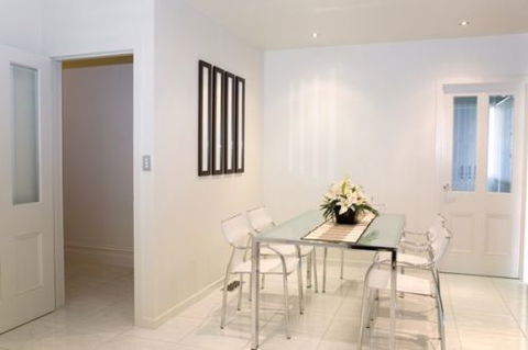 Sabina On Little Myers - Tourism Adelaide 4