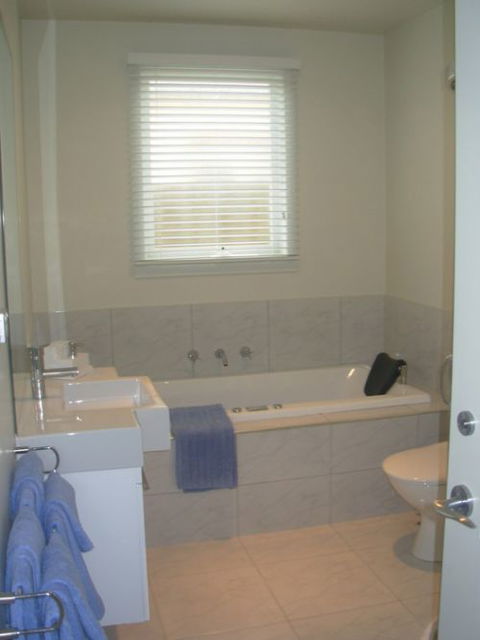 Sabina On Little Myers - Tourism Adelaide 5