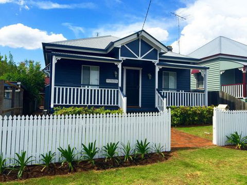 The Blue Cottage On Kent - Tourism Adelaide 0