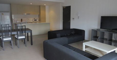 StudyNStay Safe - Tourism Adelaide 4