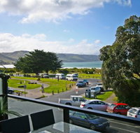 On Great Ocean Road - Tourism Adelaide