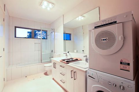 MORNINGTON PENINSULA ACCOMMODATION BEACH HOUSE - Tourism Adelaide 4