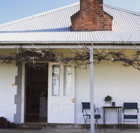 Old Schoolhouse Milton - Tourism Adelaide