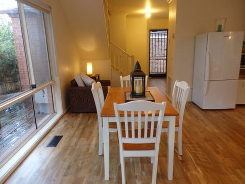 CENTREPOINT UNITS - HEIDELBERG - Tourism Adelaide 7