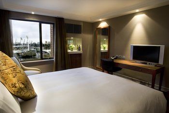 Pullman Melbourne On The Park - Tourism Adelaide 2