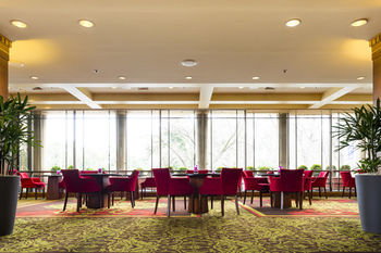 Pullman Melbourne On The Park - Tourism Adelaide 12