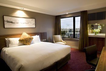 Pullman Melbourne On The Park - Tourism Adelaide 13