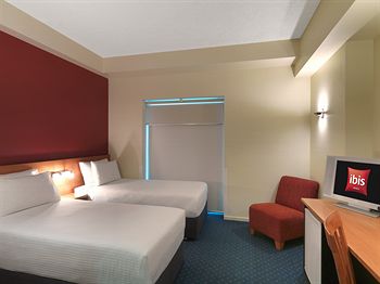 Ibis Melbourne Little Bourke Street - Tourism Adelaide 6