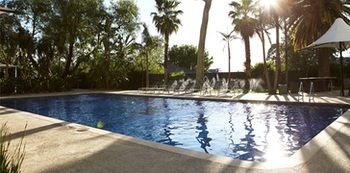 Mantra Bell City - Tourism Adelaide 24