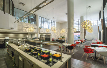Ibis Melbourne Hotel And Apartments - Tourism Adelaide 1
