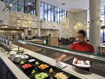 Ibis Melbourne Hotel And Apartments - Tourism Adelaide 6