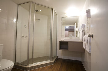 Ibis Melbourne Hotel And Apartments - Tourism Adelaide 12