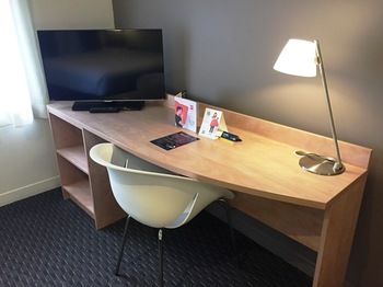 Ibis Melbourne Hotel And Apartments - Tourism Adelaide 17