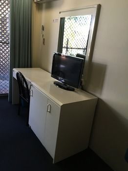 El Lago Waters Motel - Tourism Adelaide 35