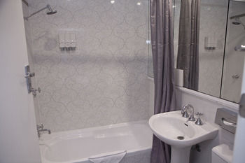 The Savoy Double Bay Hotel - Tourism Adelaide 5