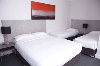 The Savoy Double Bay Hotel - Tourism Adelaide 16