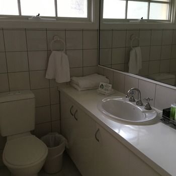 Eltham Gateway Hotel - Tourism Adelaide 4