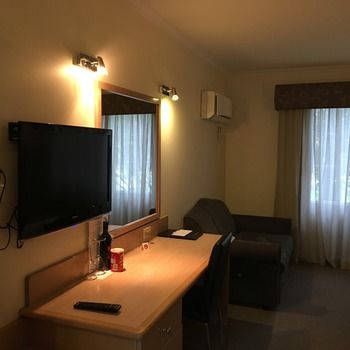 Eltham Gateway Hotel - Tourism Adelaide 9