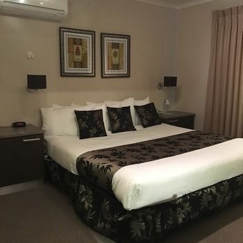Eltham Gateway Hotel - Tourism Adelaide 18