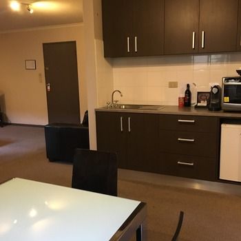 Eltham Gateway Hotel - Tourism Adelaide 26