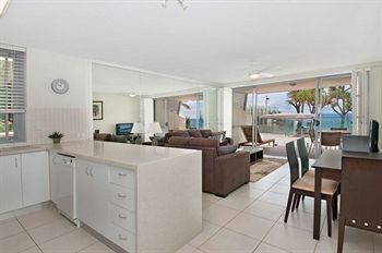 Fairshore Noosa - Tourism Adelaide 5