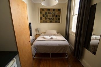 Cambridge Lodge - Hostel/Backpacker - Tourism Adelaide 16